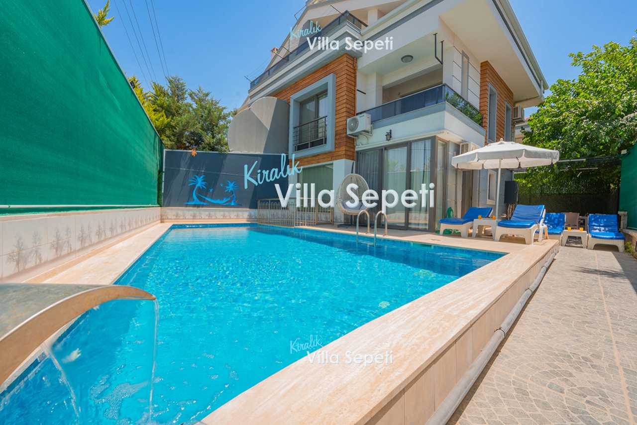 Villa Batı