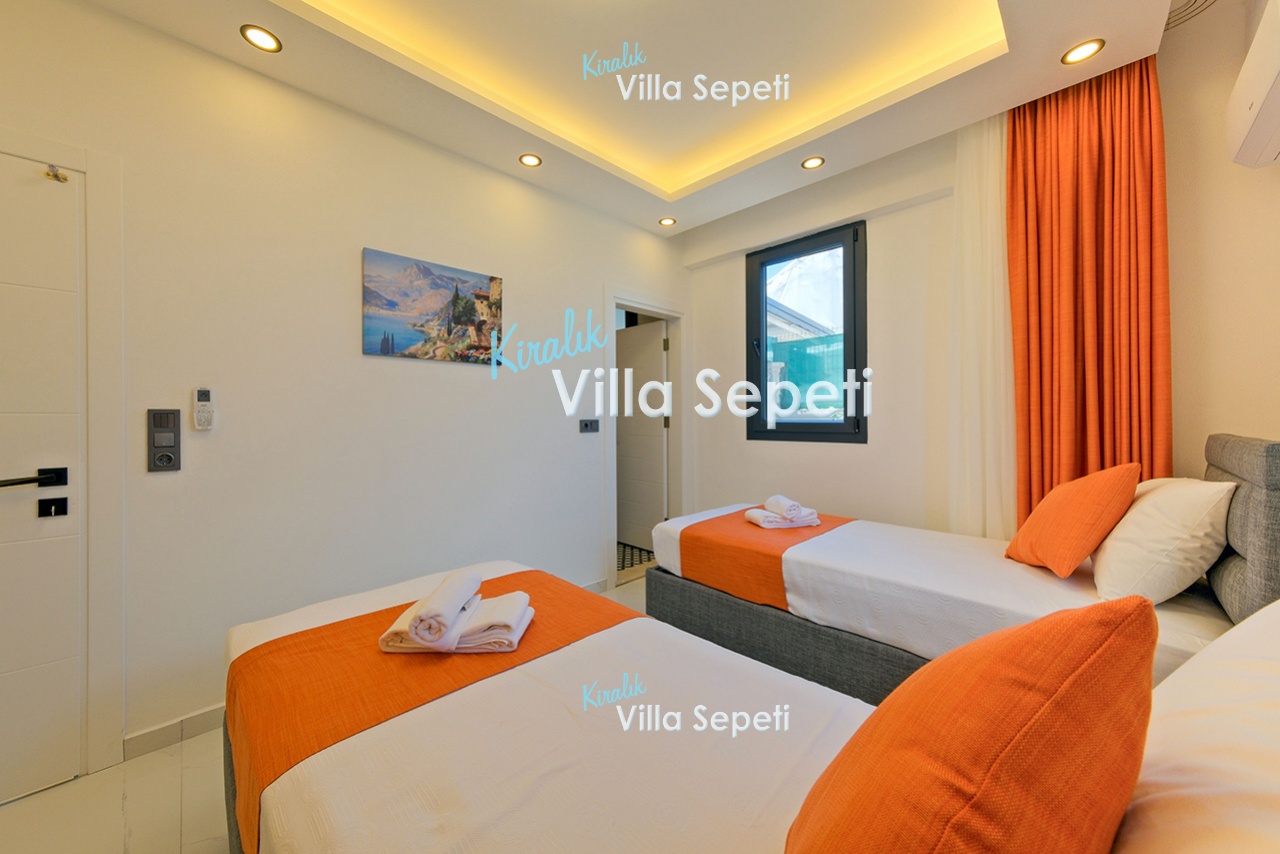 Villa Bersama