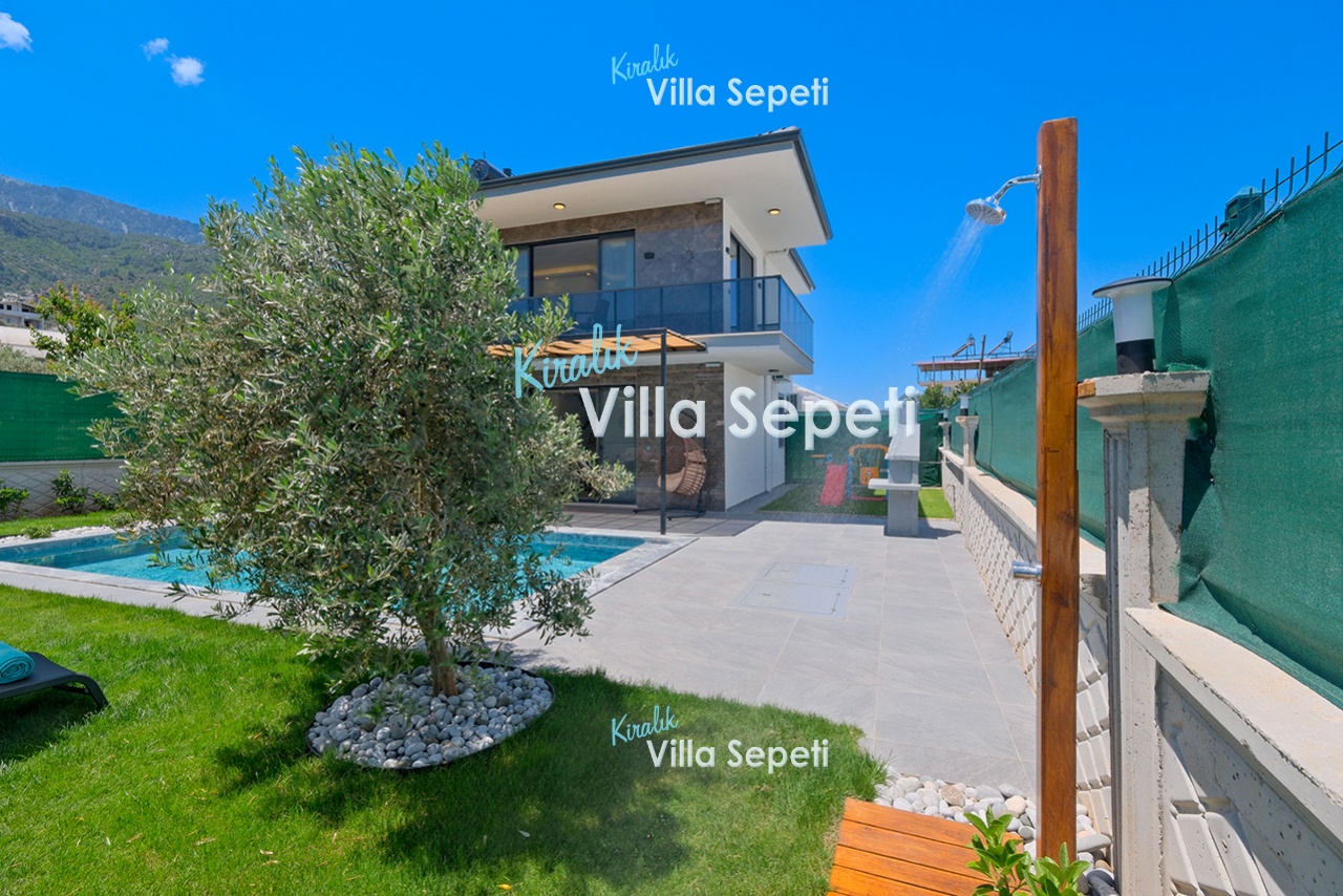 Villa Bersama