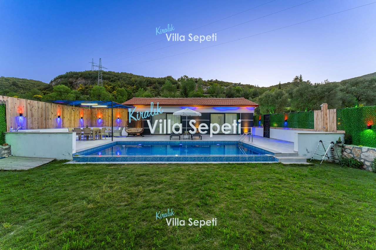 Villa Bora 2