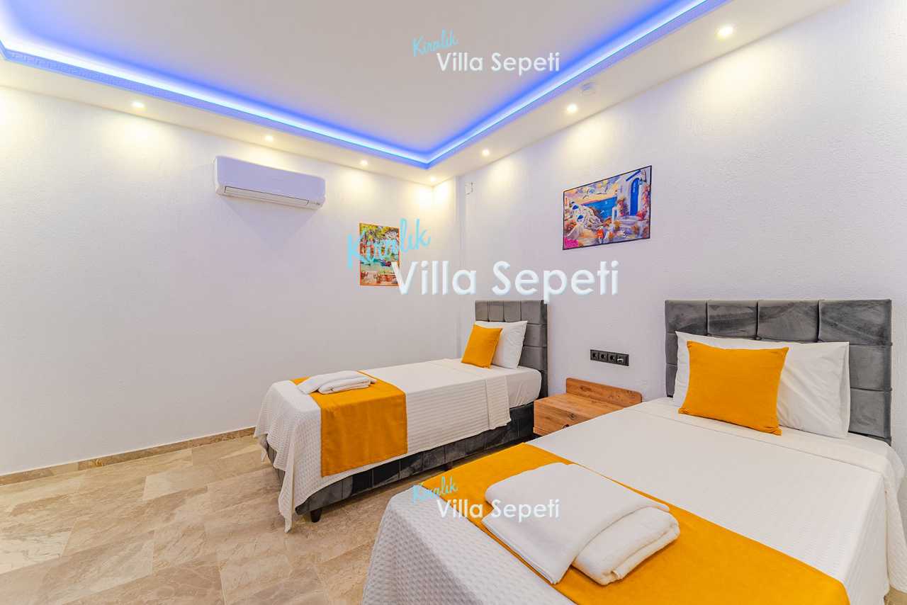 Villa Deniz Pro