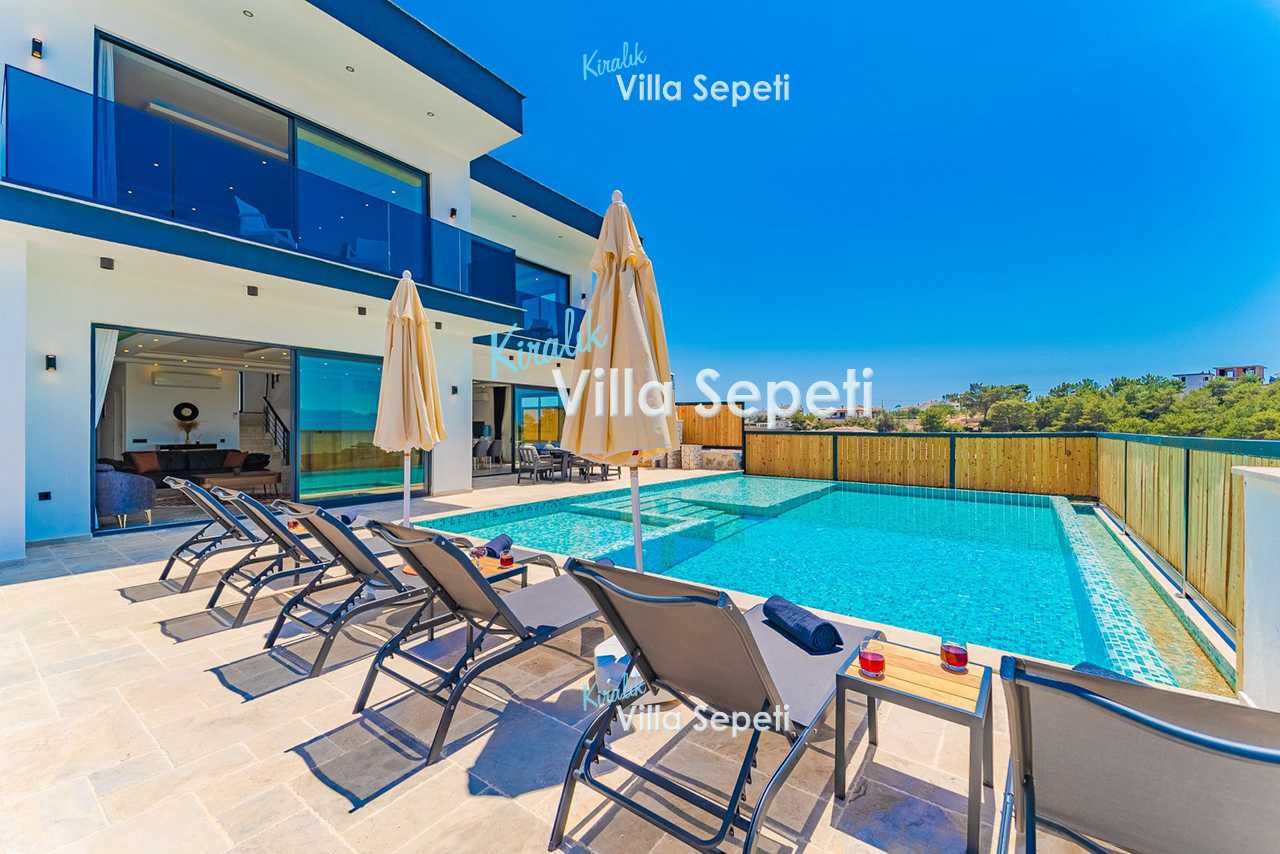 Villa Deniz Pro