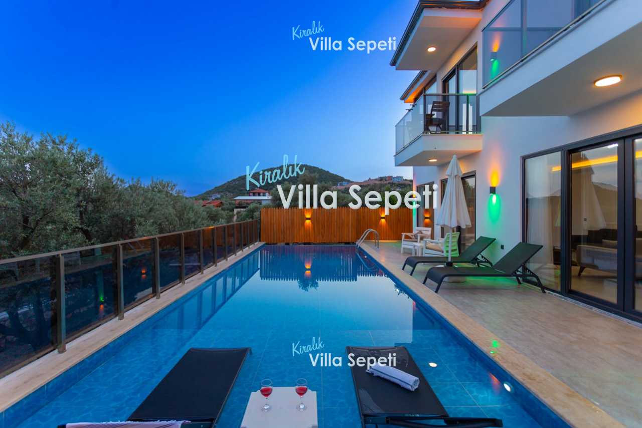 Villa Ella