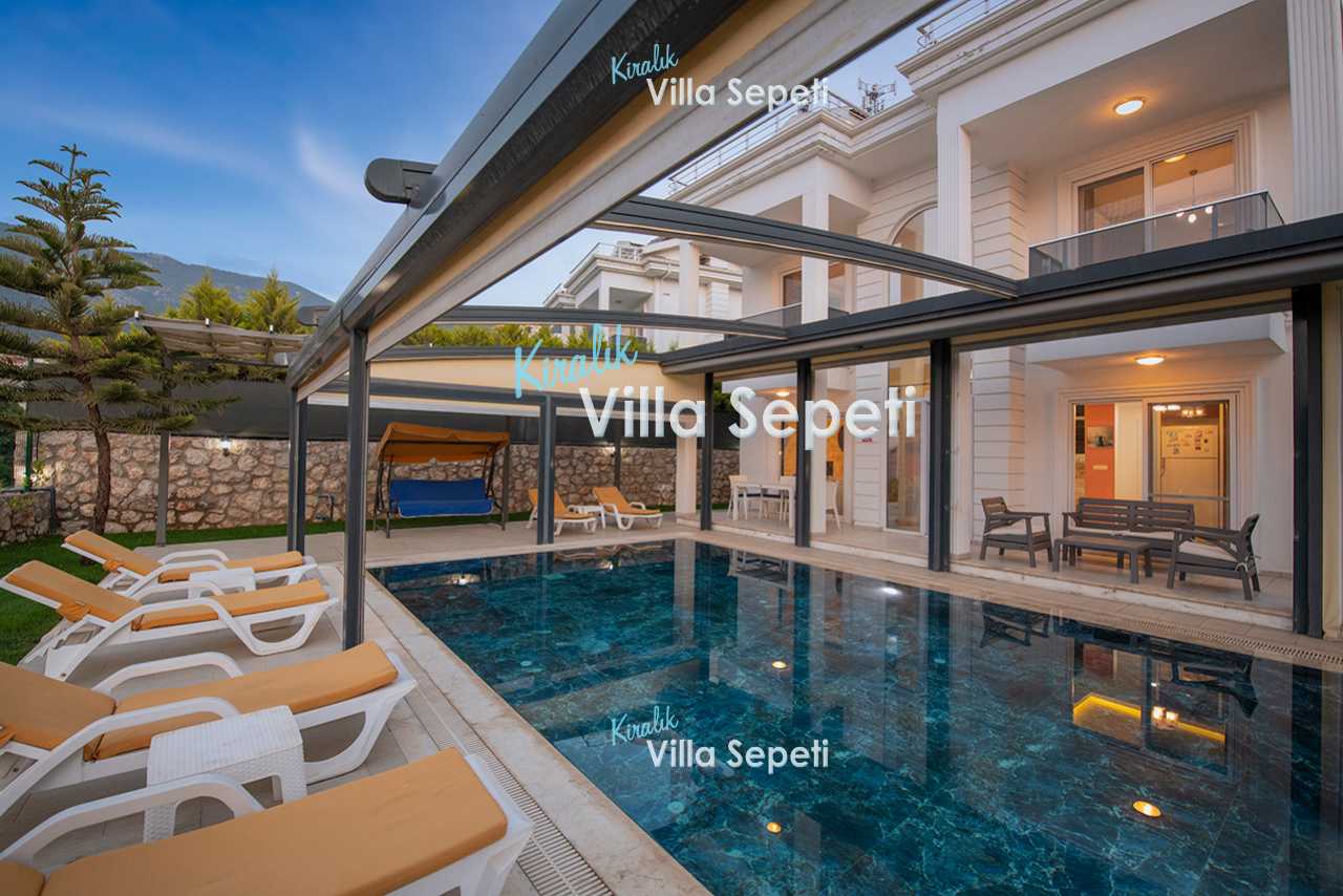 Villa Fantom