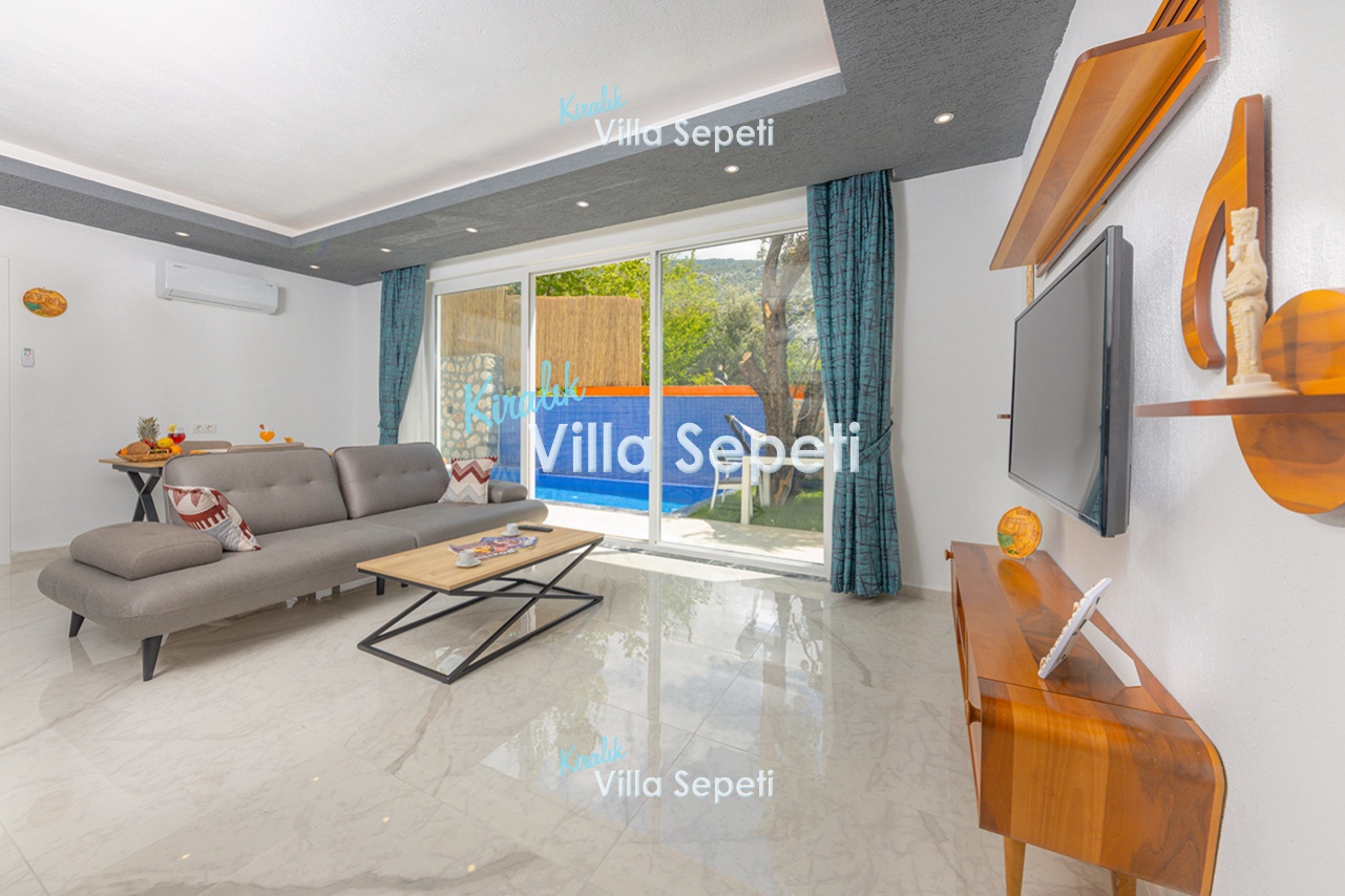 Villa Light 4