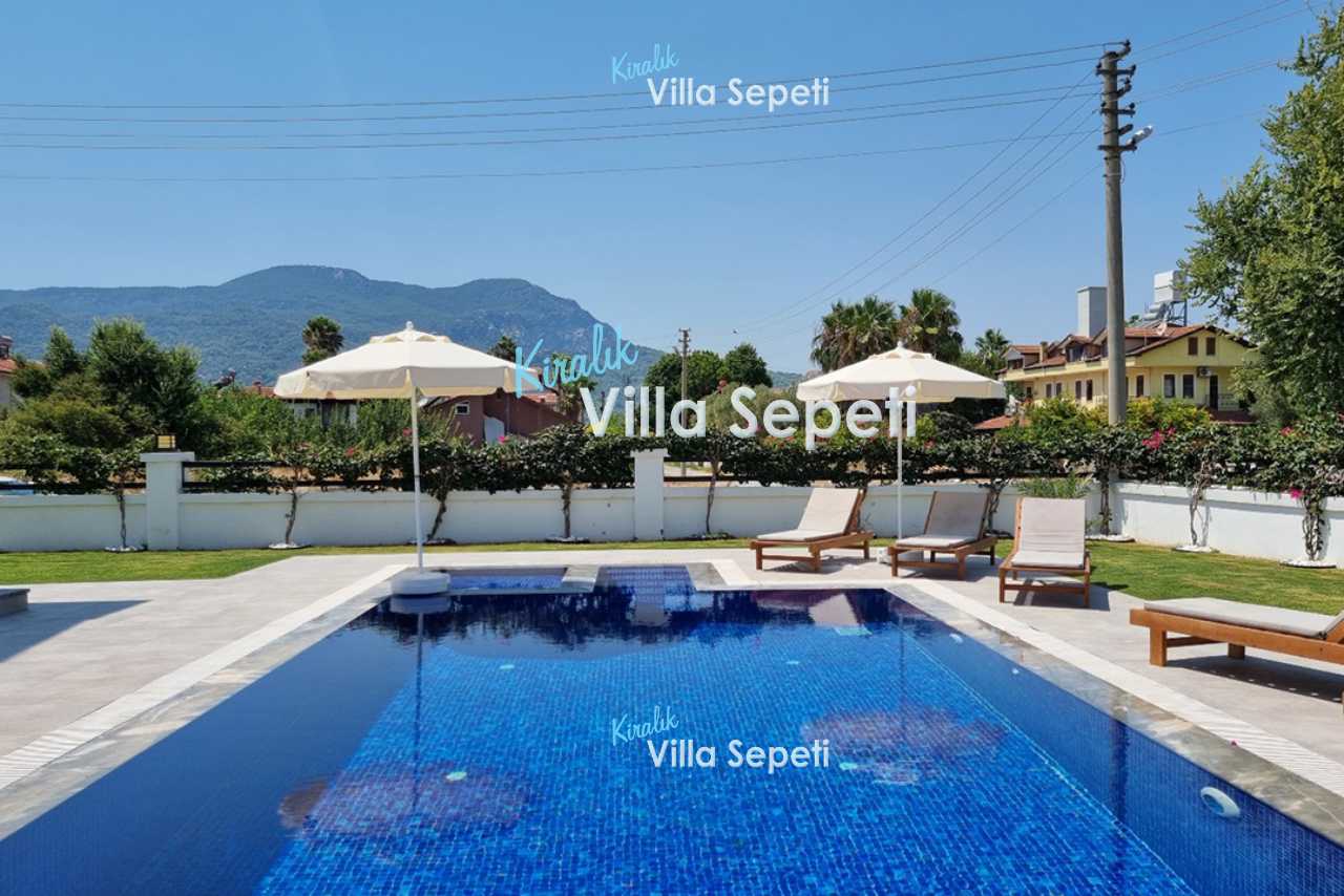 Villa Micheal