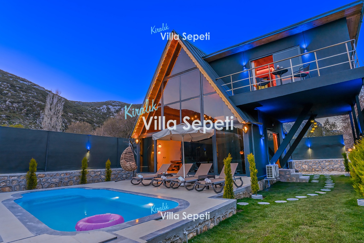 Villa Moonrise