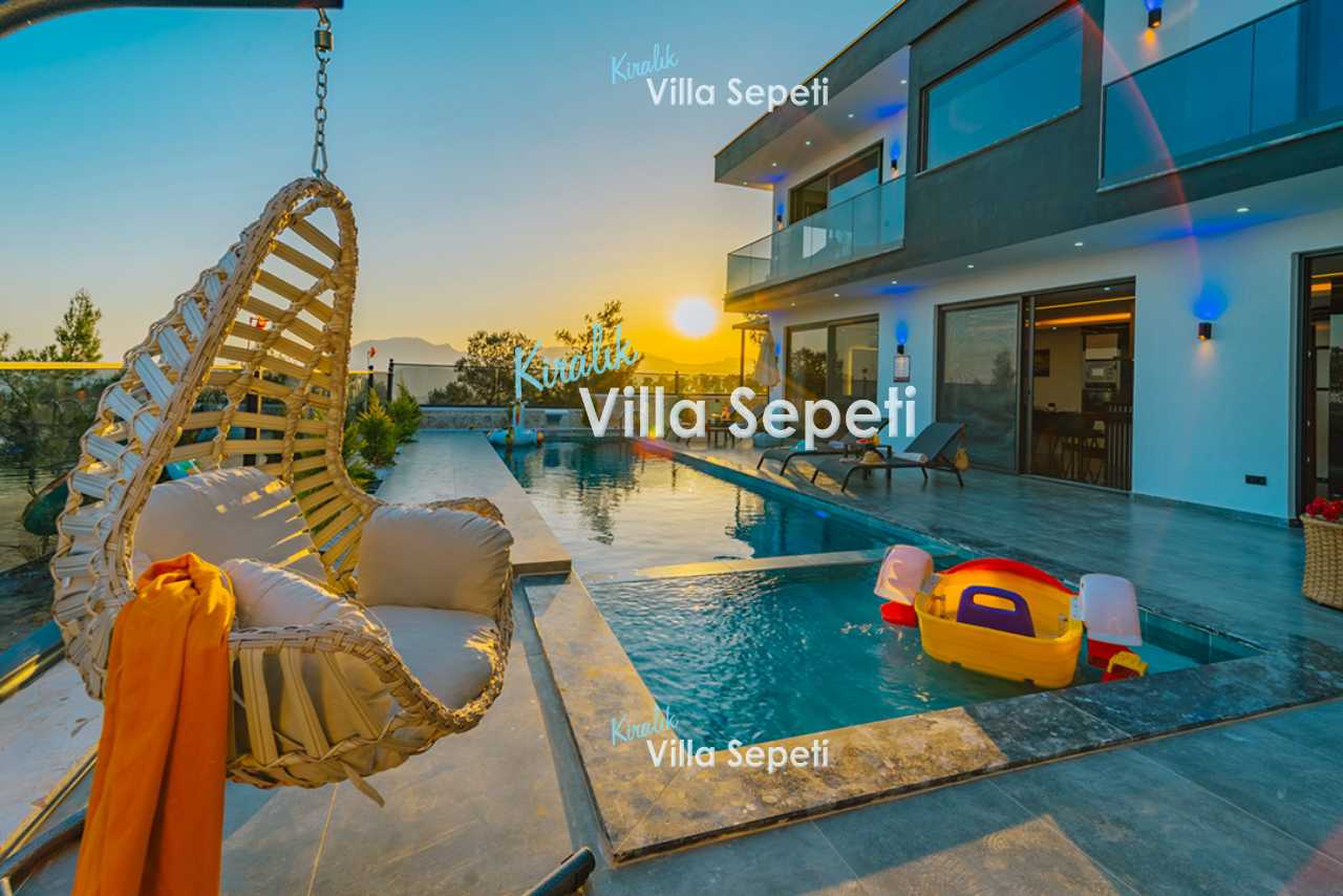 Villa Mumbai