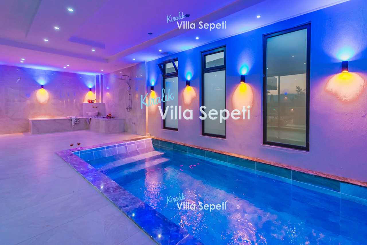 Villa Mumbai