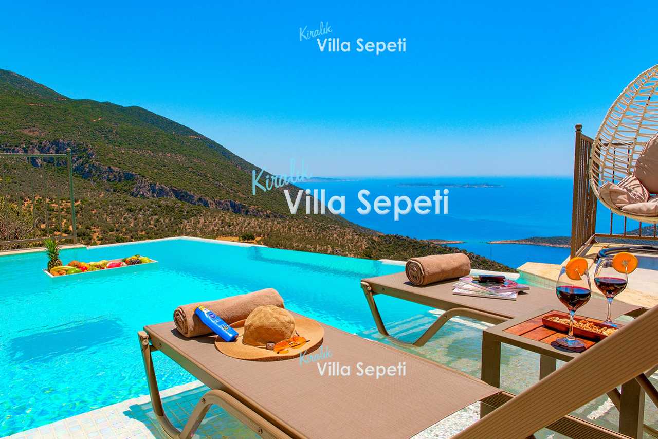 Villa Rise