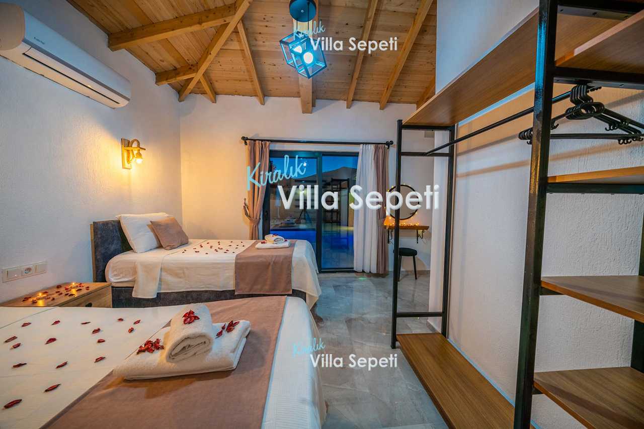 Villa Saya