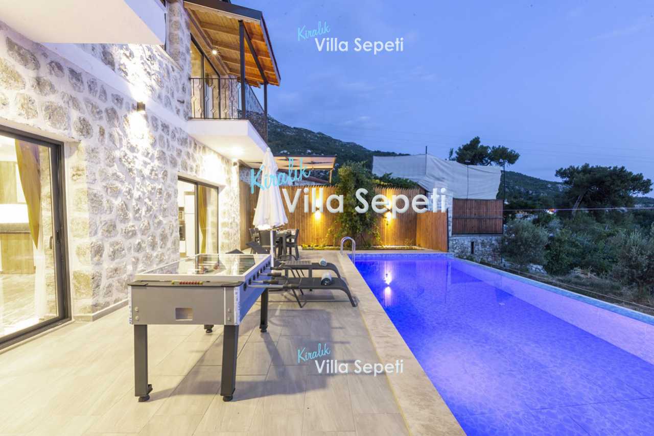 Villa Trans