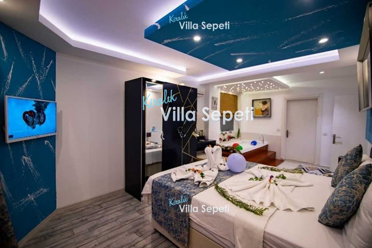 Villa Viral