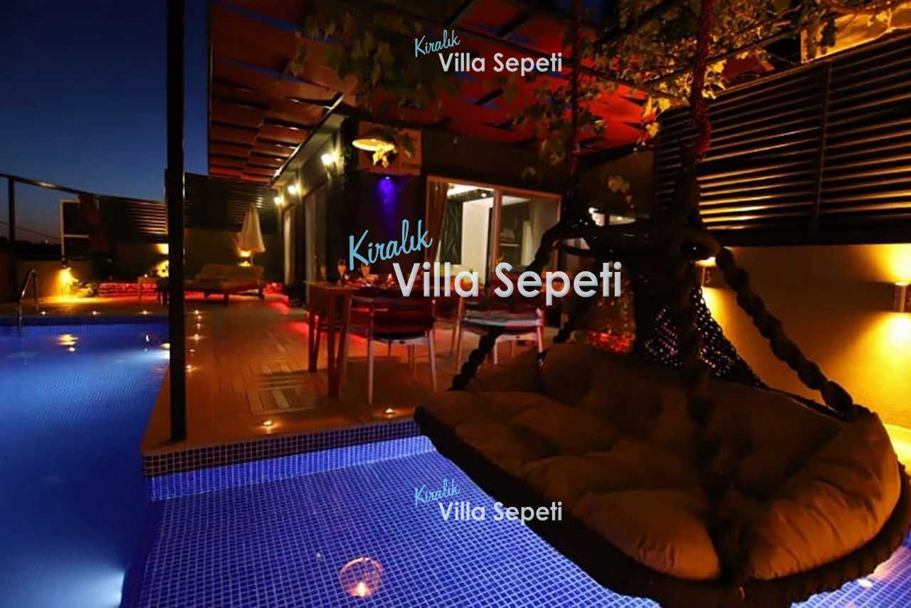 Villa Viral