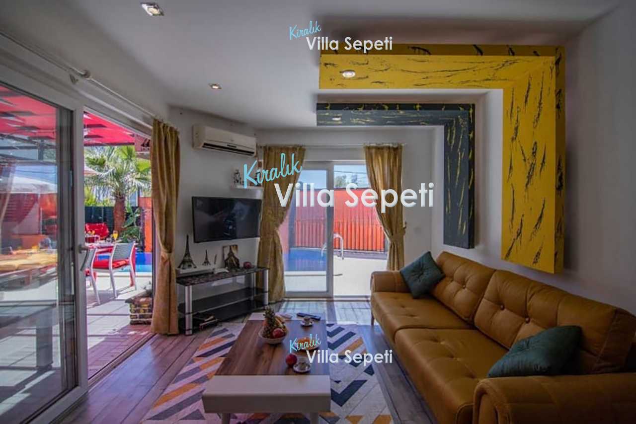 Villa Viral