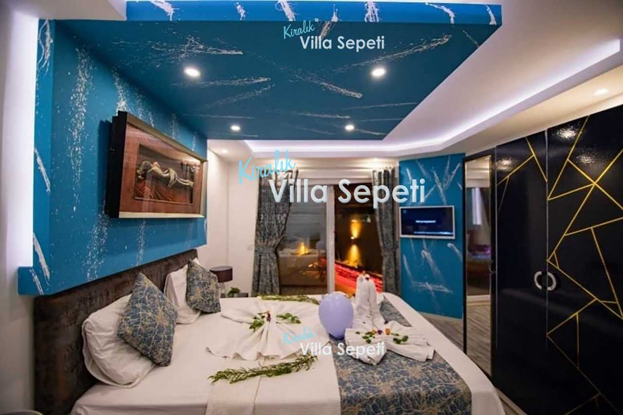 Villa Viral