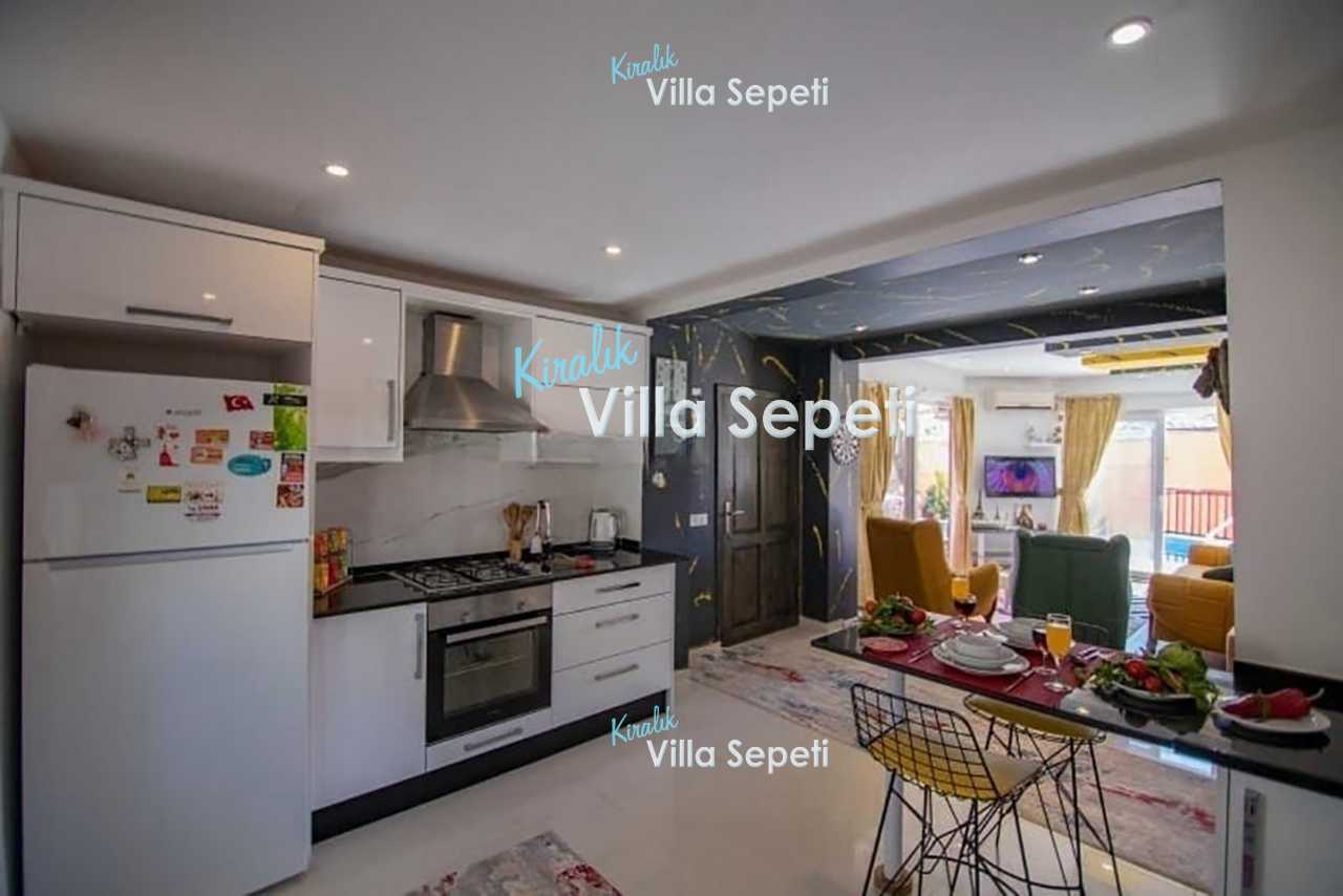 Villa Viral